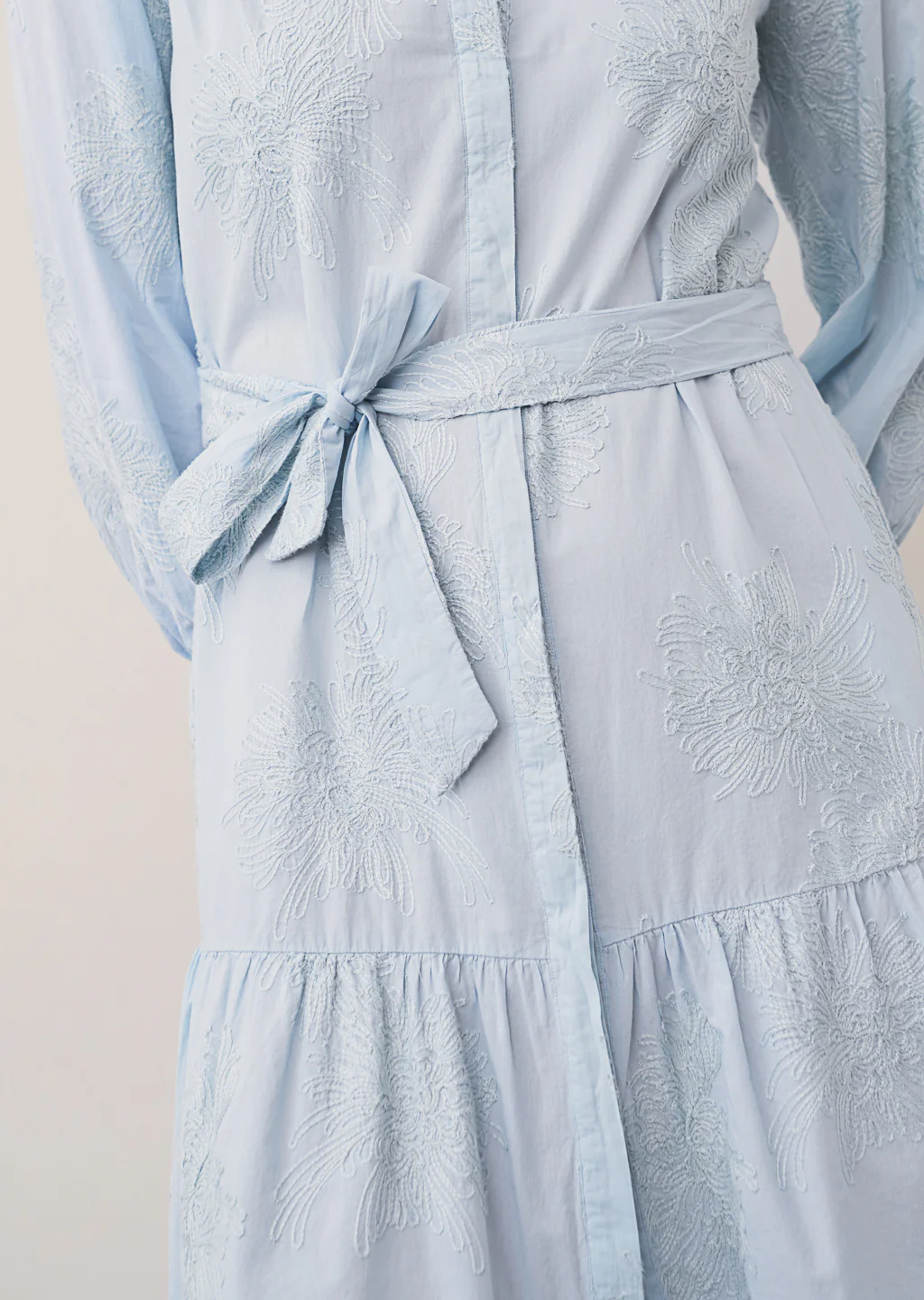 0039 Italy Milo Dress, Light Blue - Image 4
