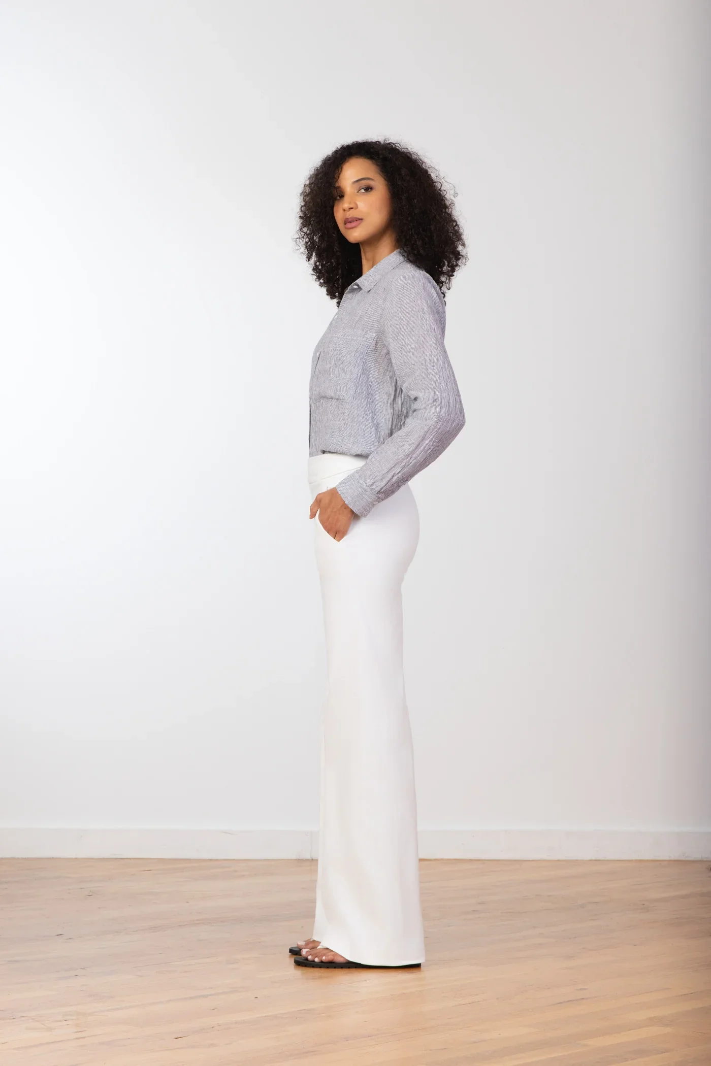 Avenue Montaigne Carla Denim Pants - Image 3