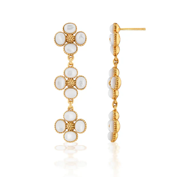 Capucine De Wulf Berry Clover Linear Earrings, Mother of Pearl - Image 3