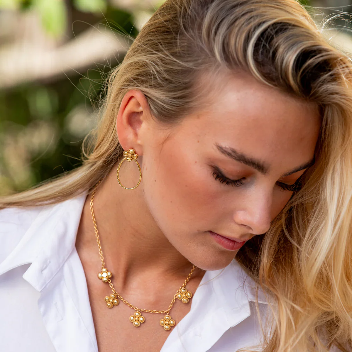 Capucine De Wulf Berry Clover Teardrop Earrings - Image 4