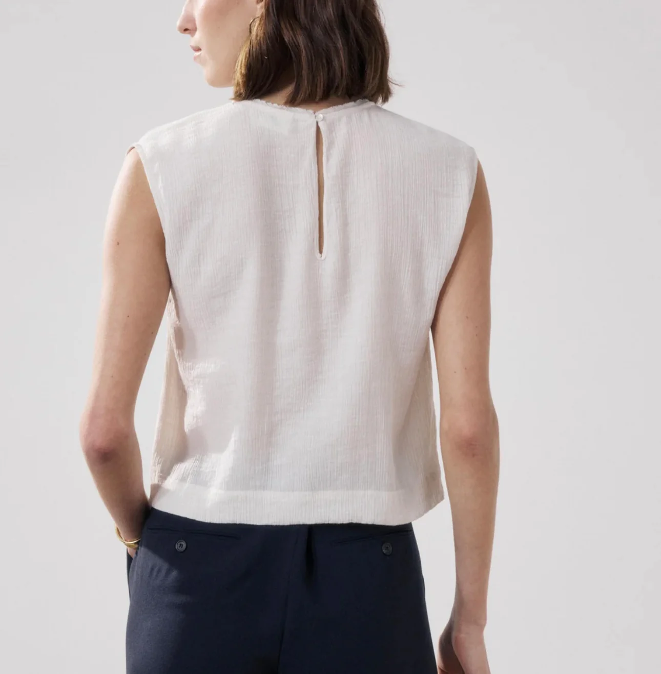 Hartford Howi Woven Top - Image 4