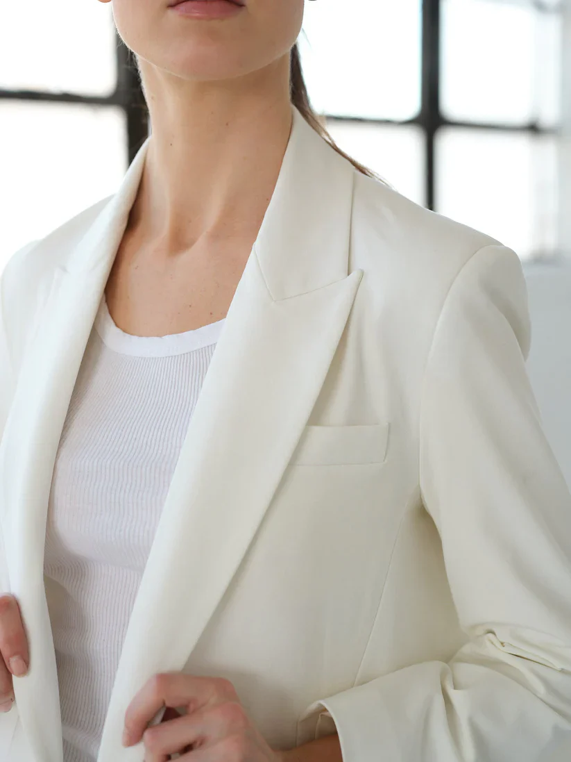 JL27 The Classic Blazer, Ivory - Final Sale - Image 6