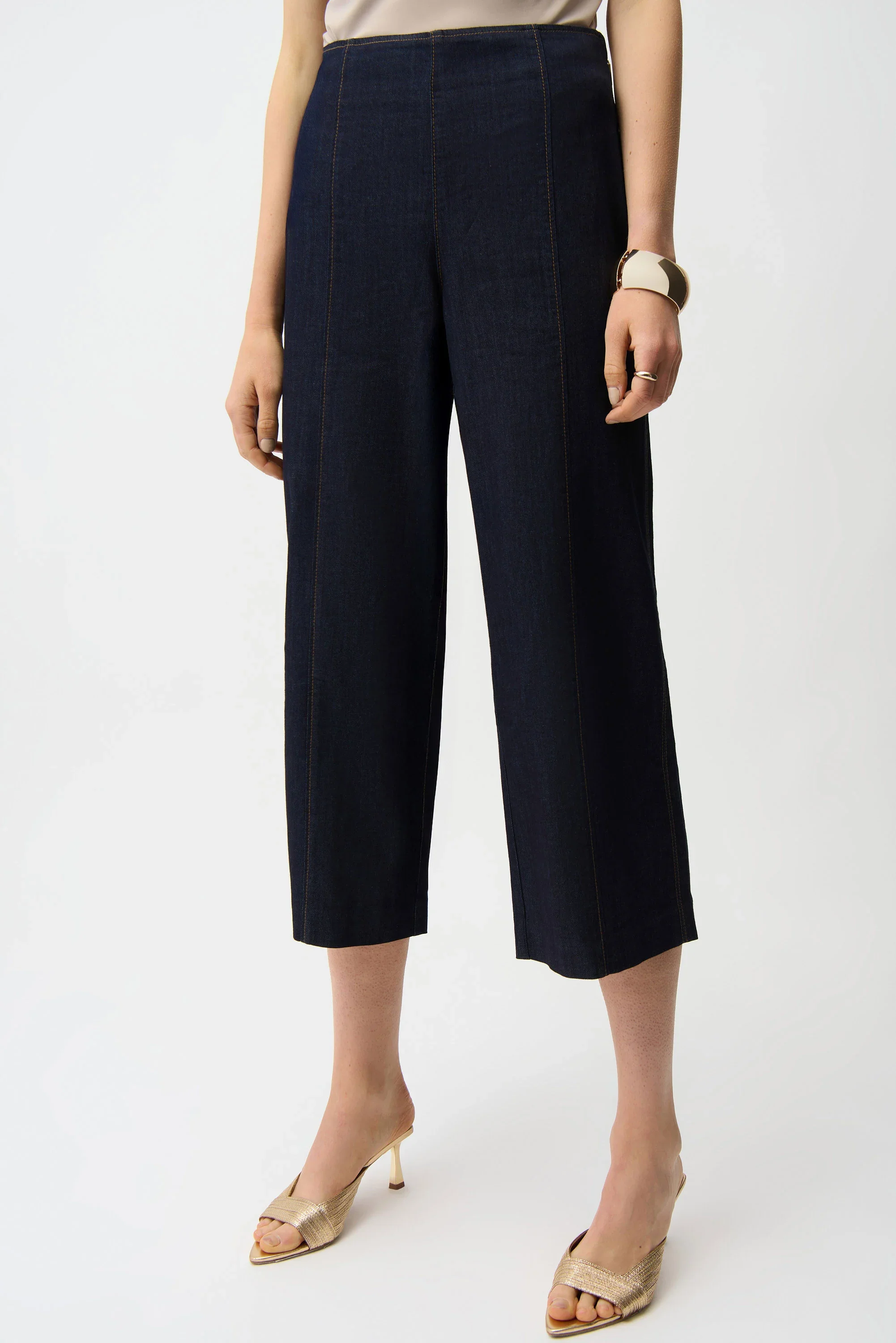 Joseph Ribkoff Culotte Jeans With Exposed Side Zipper - Image 4