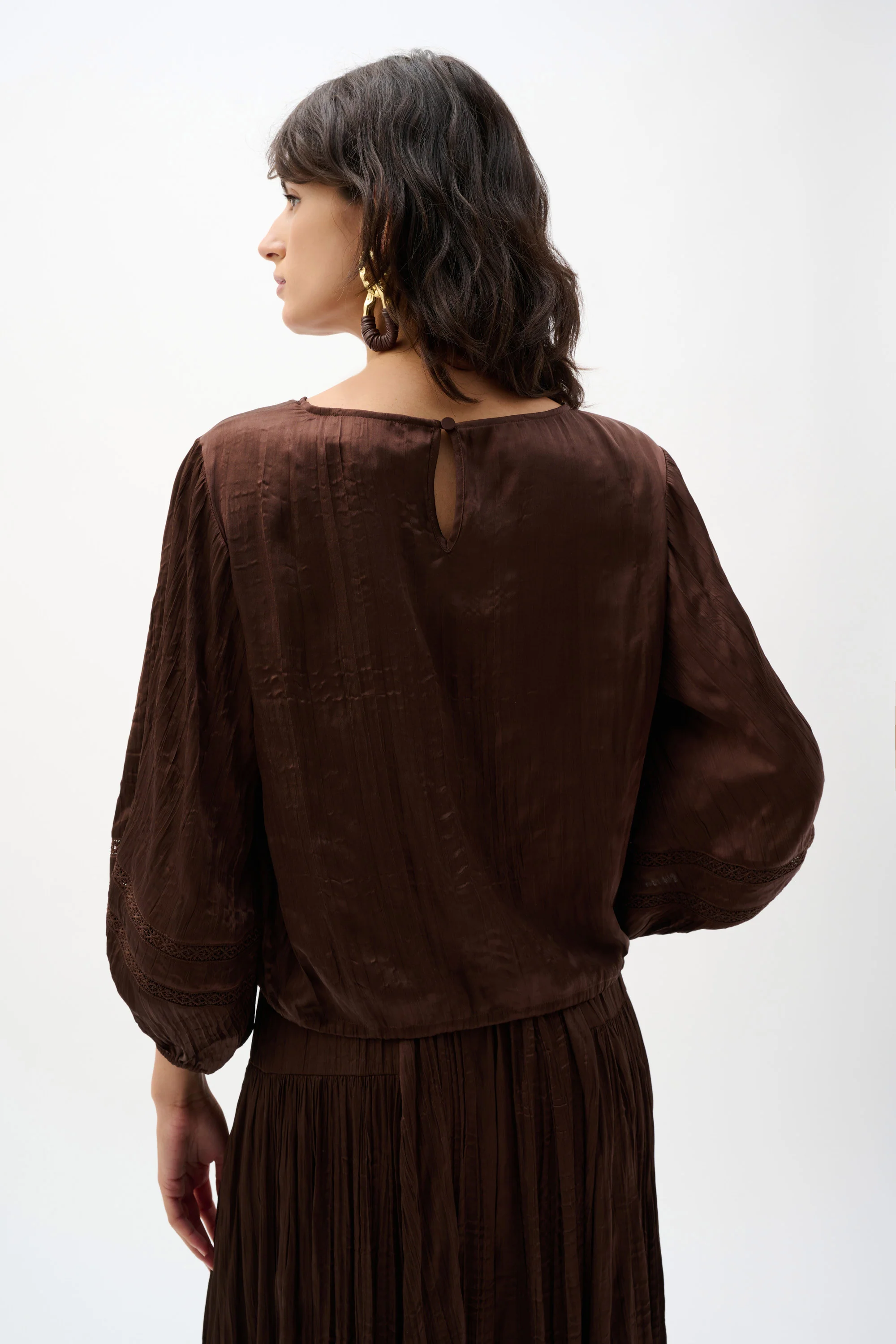 Joseph Ribkoff Pleated Satin Cocoon Top with Pleats - Image 4