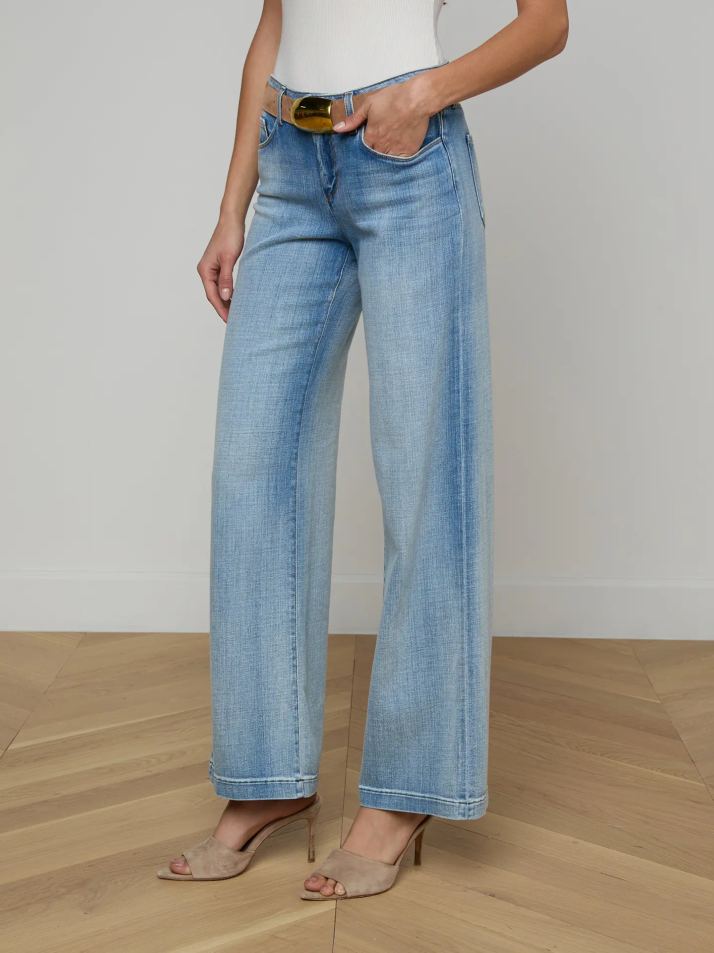 L'Agence Joanne Low Rise Wide Leg Jean - Image 7