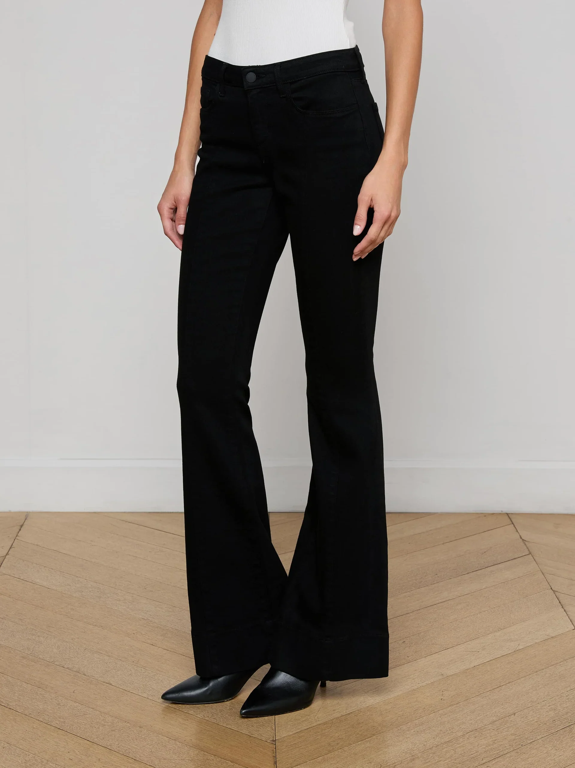 L'Agence Lenora Low Rise Seamed Flare Jeans Noir - Final Sale - Image 3