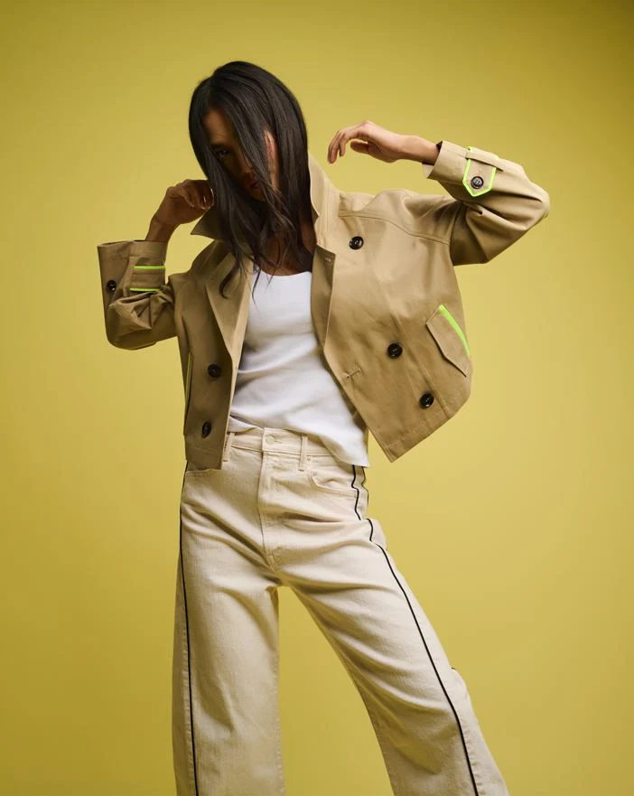 Lisa Todd In Trench Jacket - Image 5