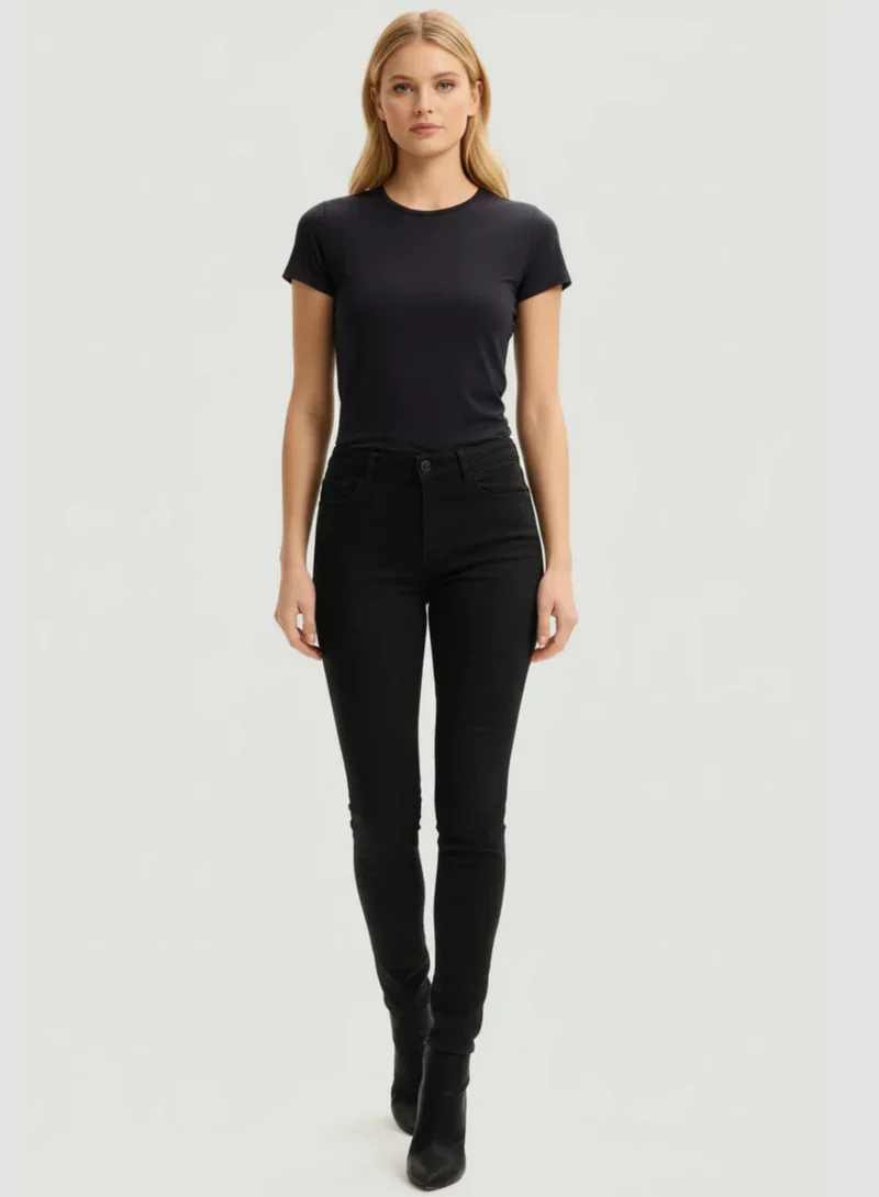 Majestic Filatures Jersey Stretch Short Sleeve Crewneck, Noir - Image 5