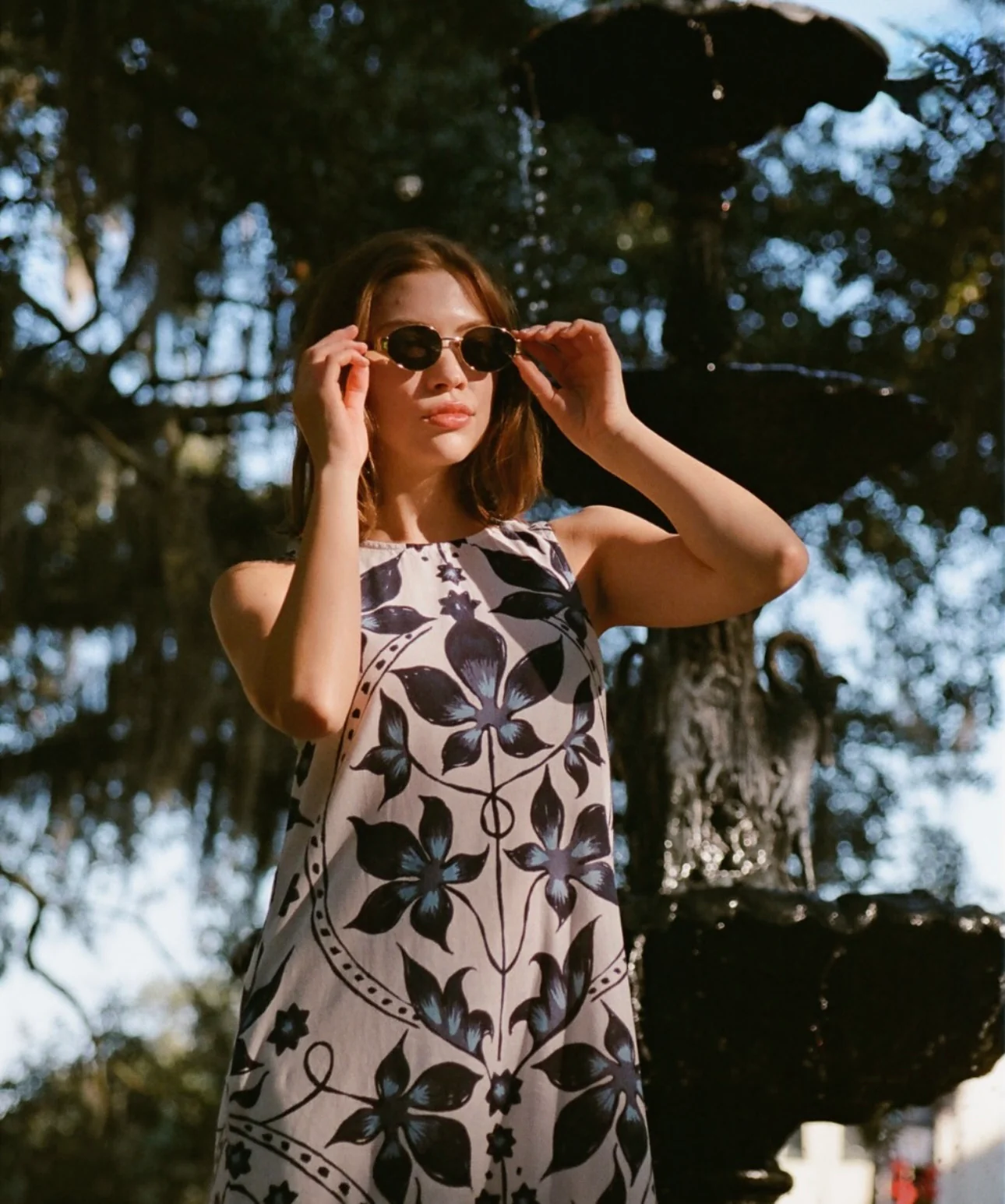 Omika Maggie Midi Dress - Image 6
