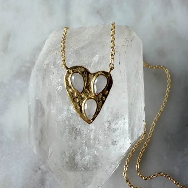 Robindira Unsworth Moonstone Heart Necklace - Image 2