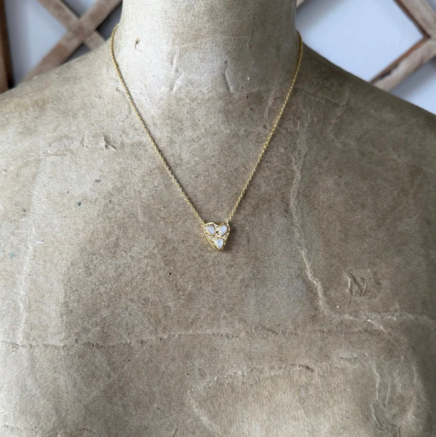 Robindira Unsworth Moonstone Heart Necklace - Image 4