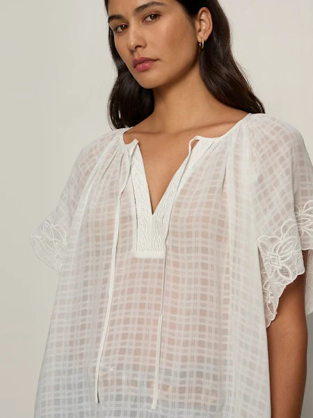 Sanctuary Easy Brunch Embroidered Blouse - Image 5